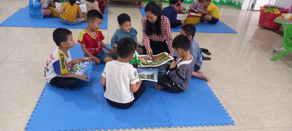 Trường Mầm non Kỳ Hoa tổ chúc hoạt động hưởng ứng Ngà sách và văn hóa đọc Việt Nam năm 2022
