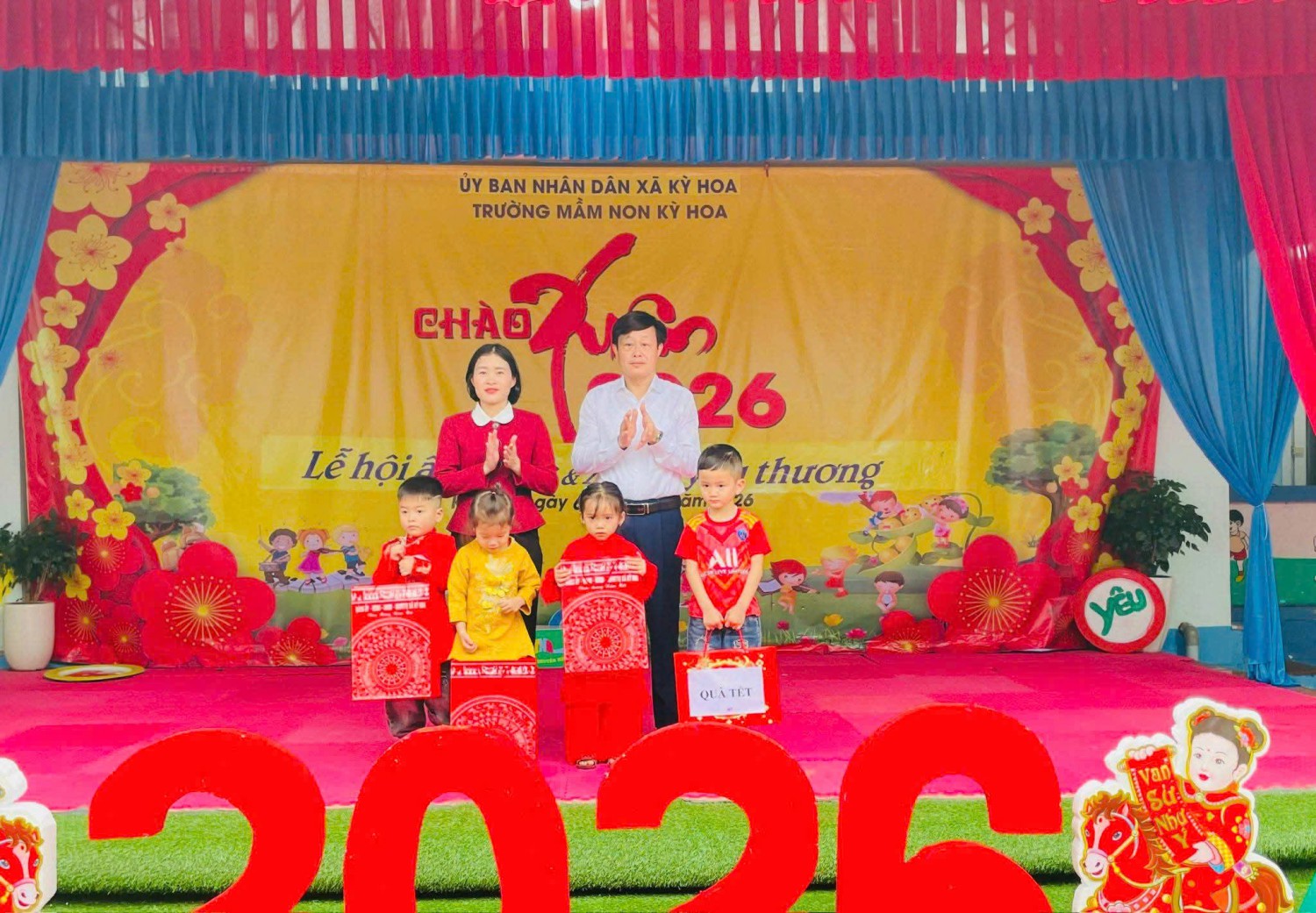 XUÂN VỀ TỪ NHỮNG ĐIỀU BÌNH DỊ
