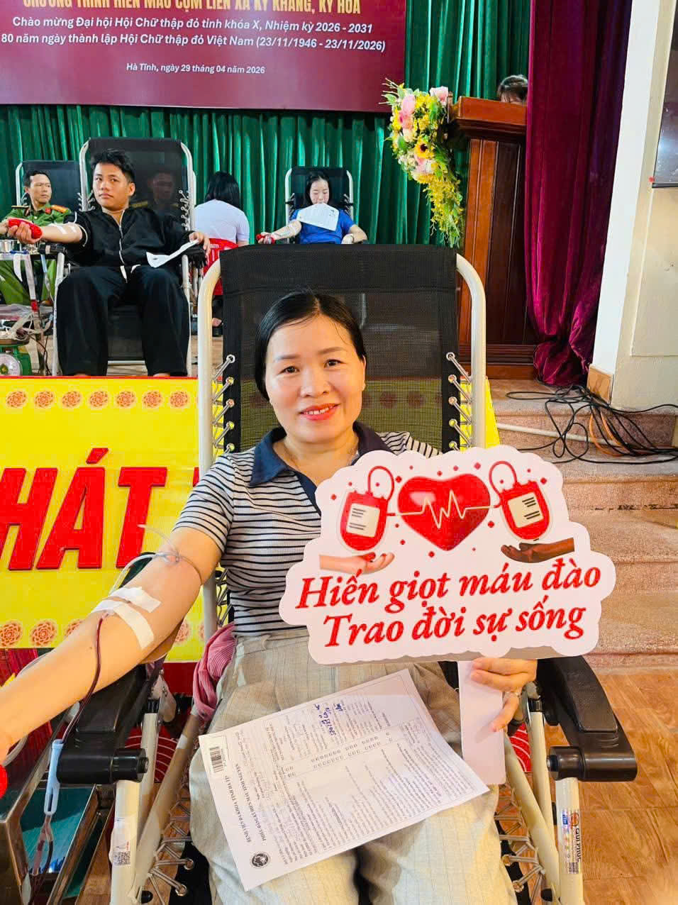Trao giọt hồng – Gửi yêu thương