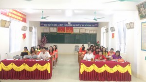 Chi bộ Trường mầm non tổ chức sinh hoạt chuyên đề về xây dựng, chỉnh đốn Đảng “Tự soi, tự sửa”