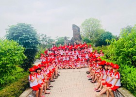CHUYẾN THAM QUAN TRẢI NGHIỆM VÀ LỄ THẮP HƯƠNG ĐÀI TƯỞNG NIỆM ĐẦY Ý NGHĨ CỦA CÁC BÉ KHỐI 5 TUỔI TRƯỜNG MẦM NON KỲ HOA NHÂN DỊP KỶ NIỆM 30/4 VÀ 1/5