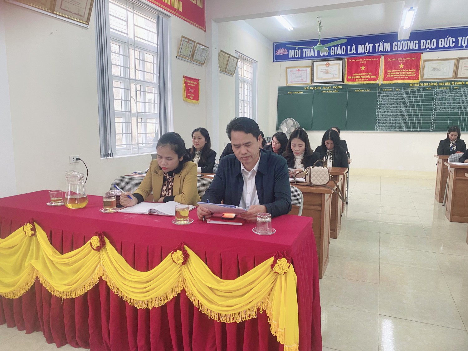 Chi bộ trường mầm non tổ chức Hội nghị tổng kết công tác Đảng năm 2022, triển khai nhiệm vụ năm 2023.