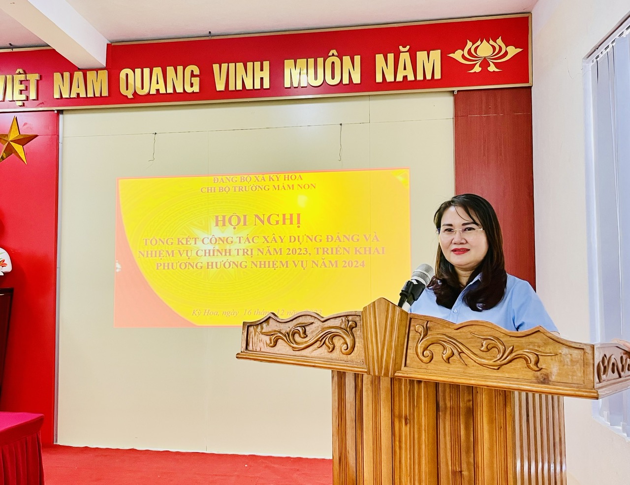 Chi bộ trường mầm non Kỳ Hoa tổ chức Hội nghị tổng kết công tác Đảng năm 2023, triển khai nhiệm vụ năm 2024